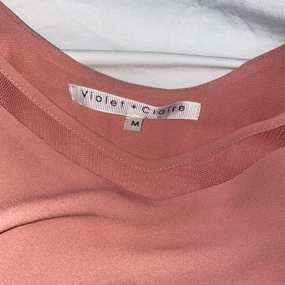 VIOLET + CLAIRE Peach tank top with mesh SIZE M - Picture 2 of 3
